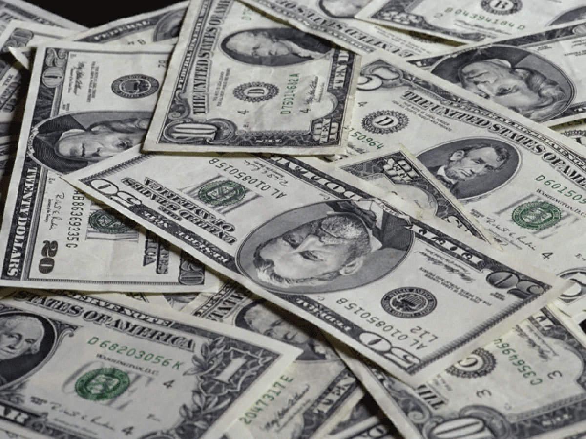 Tác động lâu dài của một đồng dollar suy yếu