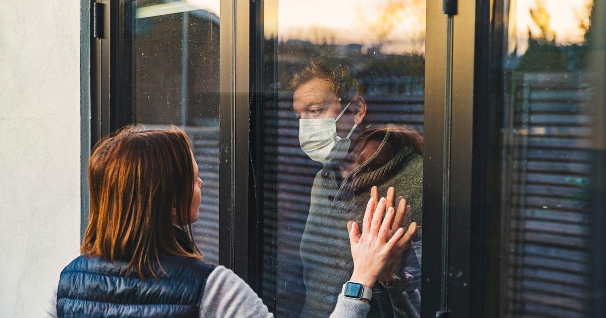 Phong tỏa tại châu Âu: Cơ hội hay cạm bẫy?