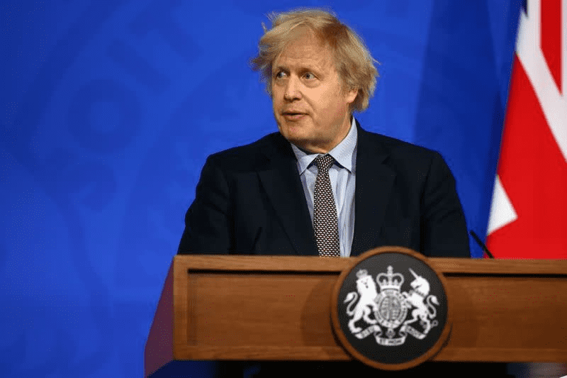 Johnson to set out travel plans after vaccine programme takes off