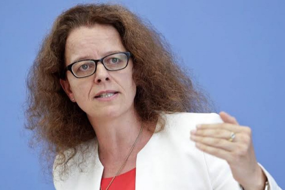 ECB&#39;s Isabel Schnabel Slams Bitcoin, Says Planned &#39;Digital Euro&#39; is Better