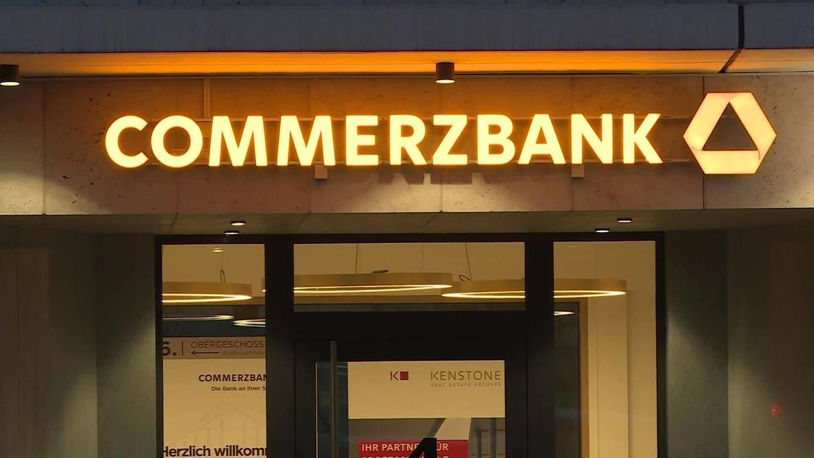 Germany: Commerzbank plans to cut 10,000 jobs | Video Ruptly