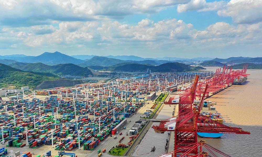 The world&#39;s largest port, Ningbo, starts to turn ships away as a worker  tests positive for Covid-19 - Splash247