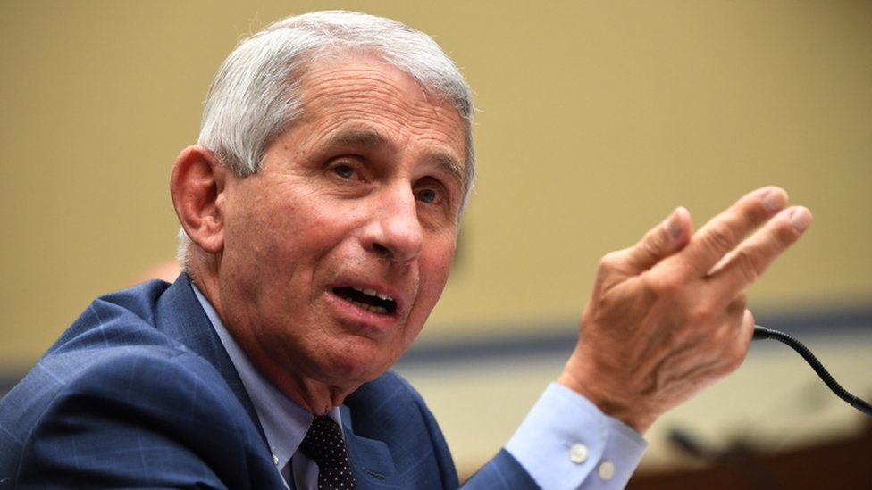 Dịch Covid-19 : BS Anthony Fauci cảnh báo &#39;đốt cháy giai đoạn&#39; về vaccine -  BBC News Tiếng Việt