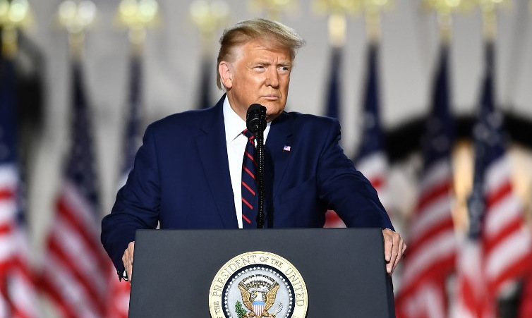 Cựu Tổng thống Hoa Kỳ Donald Trump tuyên bố Bitcoin là "thảm họa"