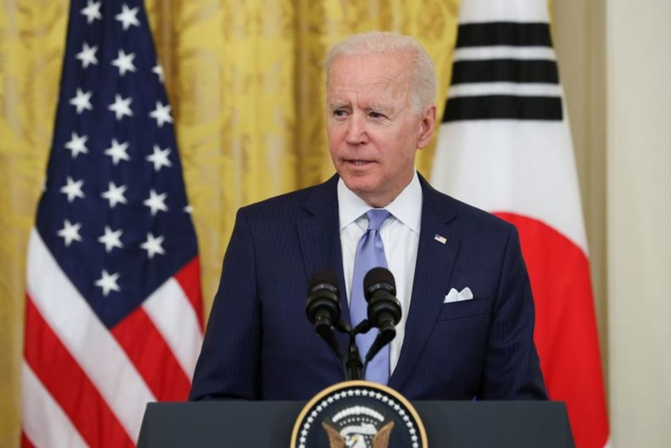 Tổng thống Biden chỉ đạo tình báo Mỹ điều tra nguồn gốc đại dịch COVID-19 |  baotintuc.vn