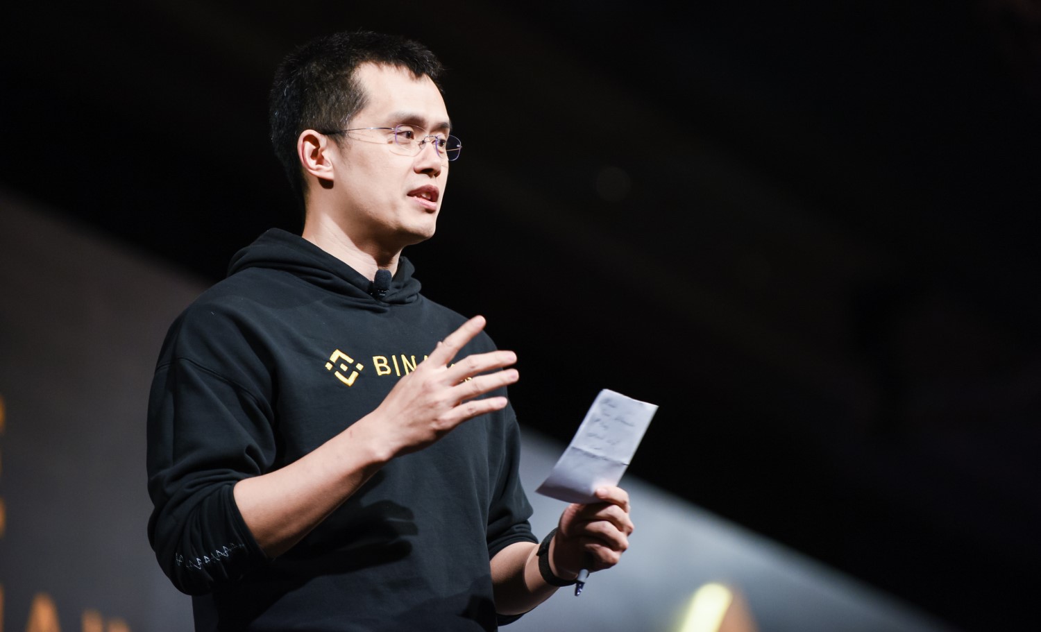 CEO Binance cho rằng việc chặn tất cả người Nga khỏi sàn giao dịch tiền điện tử là “phi đạo đức”!