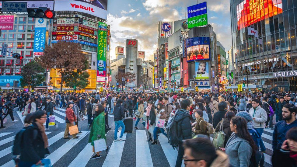 Japan to lift restrictions on foreign tourists - BBC News