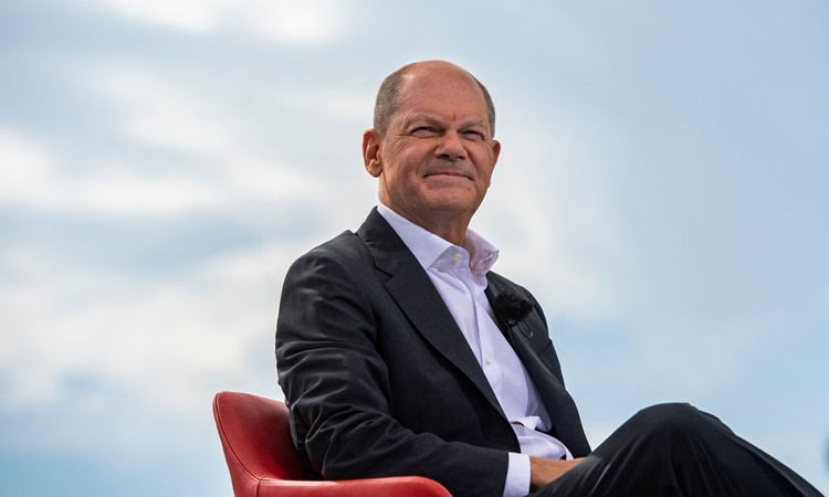 Tân Thủ tướng Đức Olaf Scholz - người đậm khí chất của bà Merkel