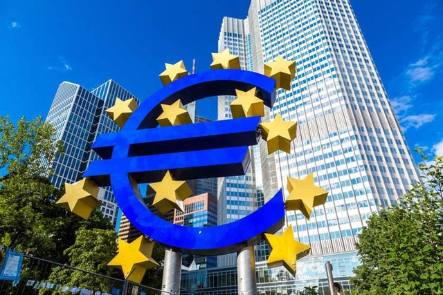 ECB duy trì lãi suất thấp hỗ trợ doanh nghiệp | VTV.VN