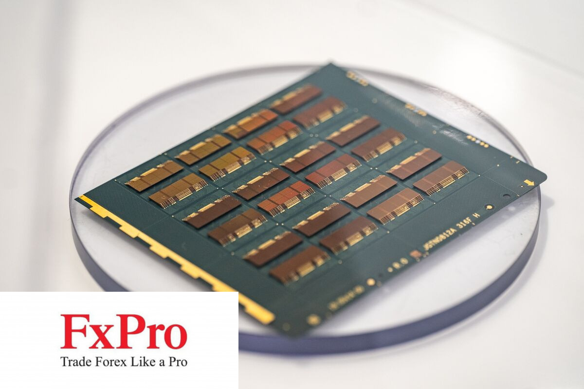 Cổ phiếu Nvidia giảm sau khi Mỹ tăng cường hạn chế bán chip sang Trung Quốc