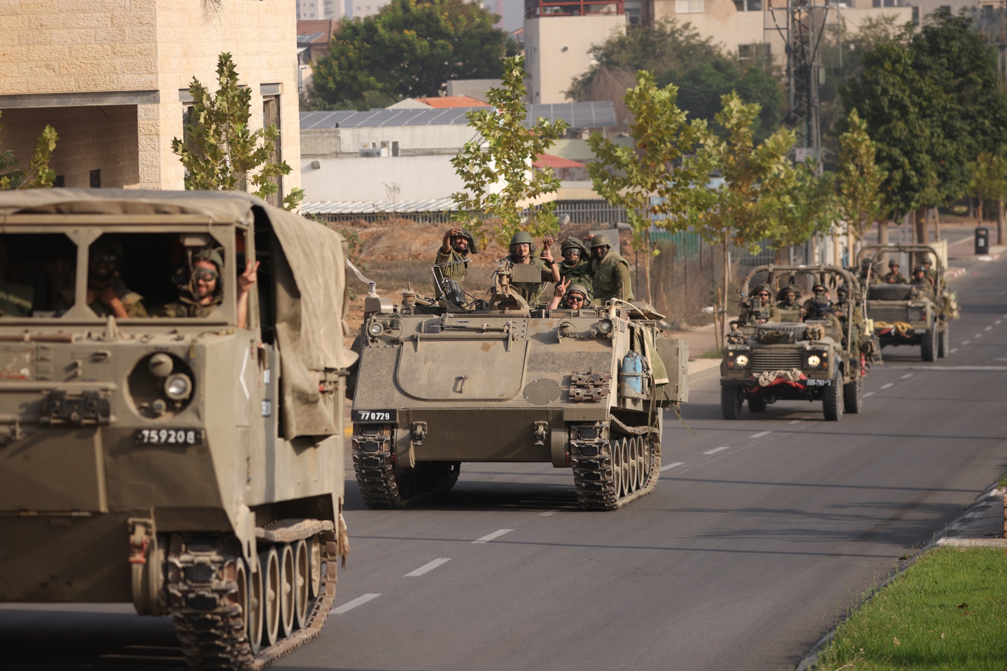 Xung đột Israel - Hamas bước vào giai đoạn mới: Giao tranh trên bộ Xung đột Israel - Hamas bước vào giai đoạn mới: Giao tranh trên bộ