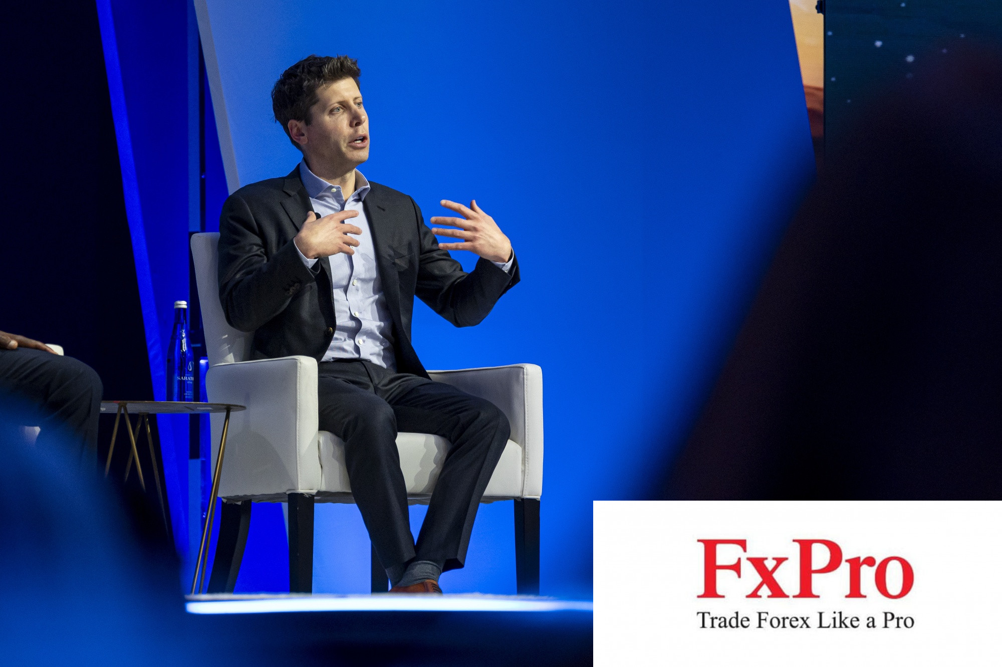 Các nhà đầu tư sẵn sàng đưa ông Sam Altman trở lại vị trí CEO của OpenAI
