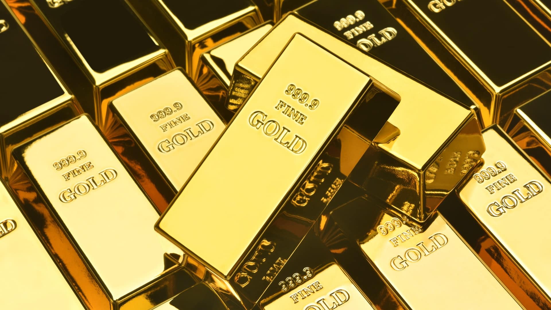 Giá vàng hôm nay 25.03: Vàng bật tăng vào đầu tuần mới, chờ đợi báo cáo PCE sắp tới!
