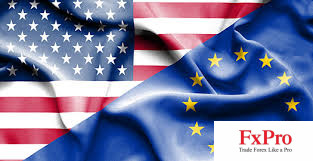 ECB khẳng định sẽ không ''bắt chước'' Fed trong việc cắt giảm lãi suất