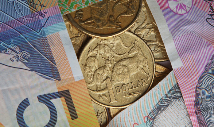 AUD/USD: Dữ liệu PMI sơ bộ của Mỹ tăng vọt trong tháng 5, Fed như có thêm chỗ dựa để hawkish. RBA cũng hawkish đấy, nhưng...