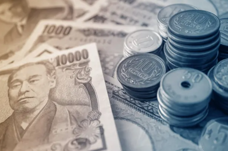 Đồng bạc xanh đột ngột mạnh lên, USD/JPY đe dọa mốc 158. BoJ sẽ ứng phó thế nào?