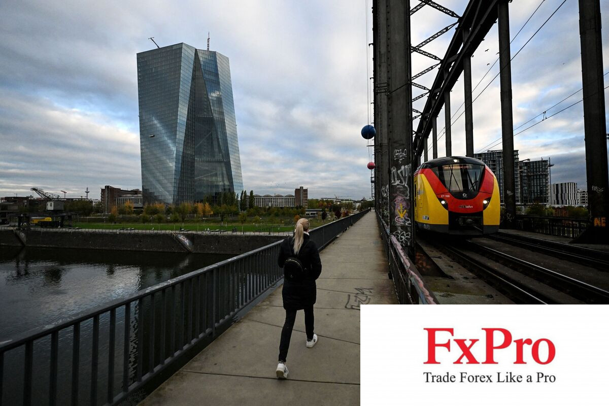ECB yêu cầu tăng cường dự phòng cho vay bất động sản thương mại (CRE) đối với một số ngân hàng Đức ECB yêu cầu tăng cường dự phòng cho vay bất động sản thương mại (CRE) đối với một số ngân hàng Đức