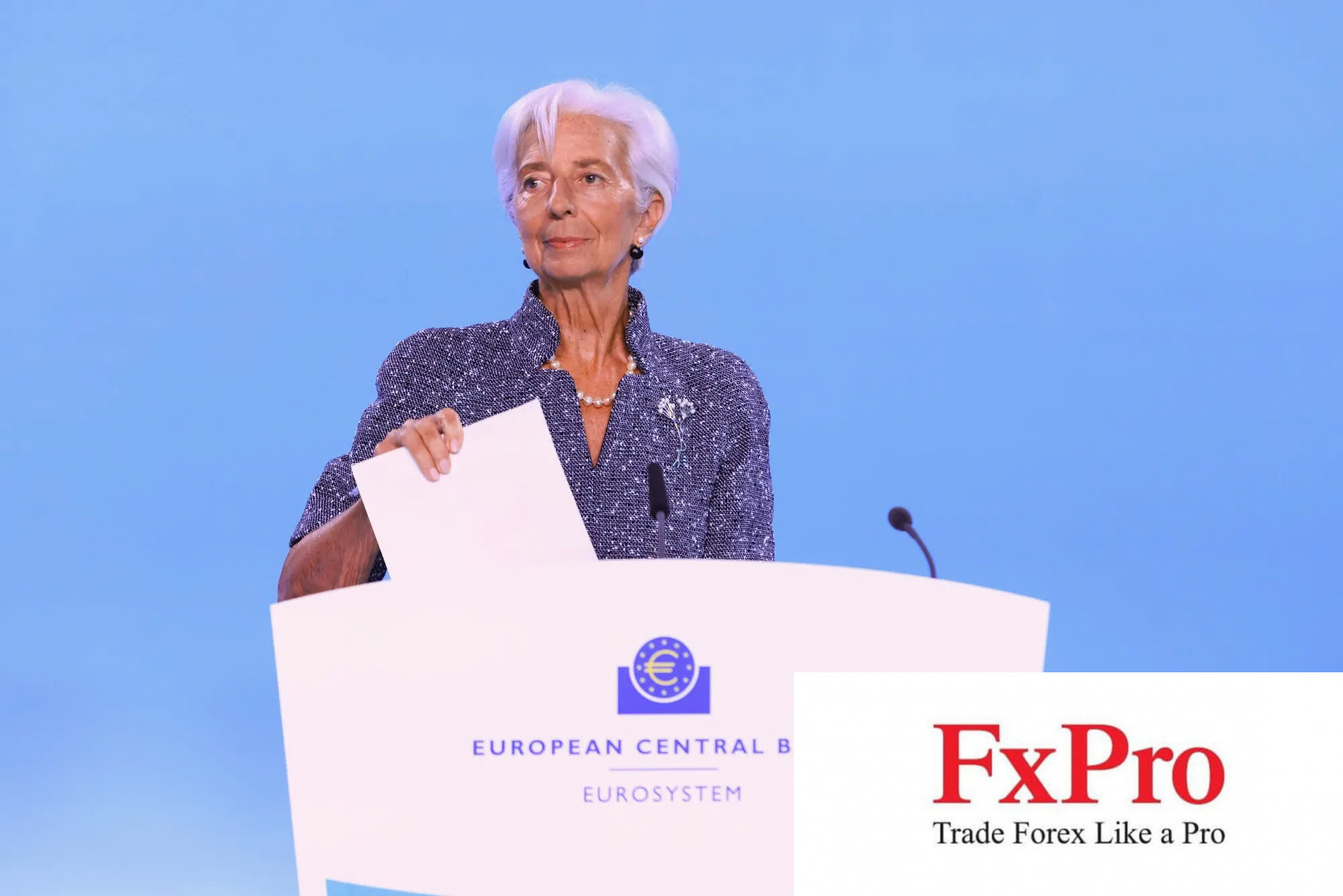ECB tiếp tục cắt giảm lãi suất, không hé lộ bước đi tiếp theo.