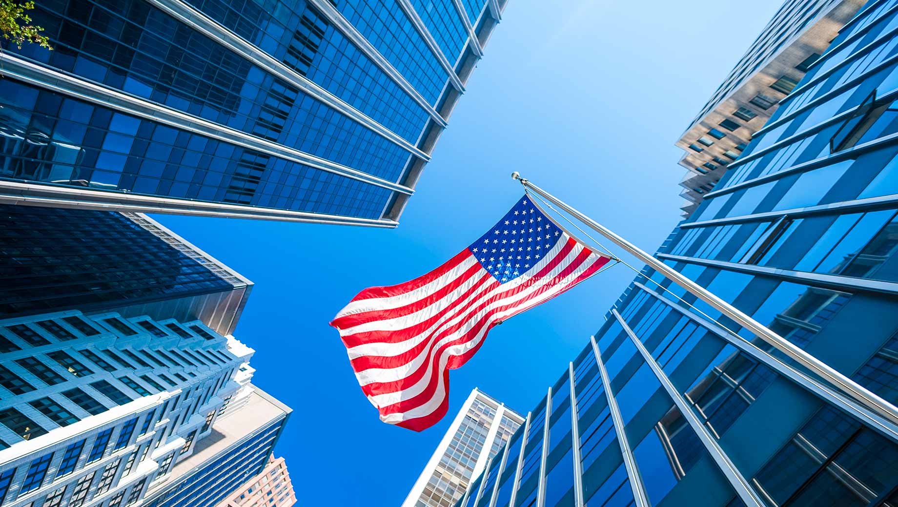 "Hãy quên đi những quy luật cũ!" - Bức tranh kinh tế Mỹ 2025 dưới góc nhìn Deutsche Bank "Hãy quên đi những quy luật cũ!" - Bức tranh kinh tế Mỹ 2025 dưới góc nhìn Deutsche Bank