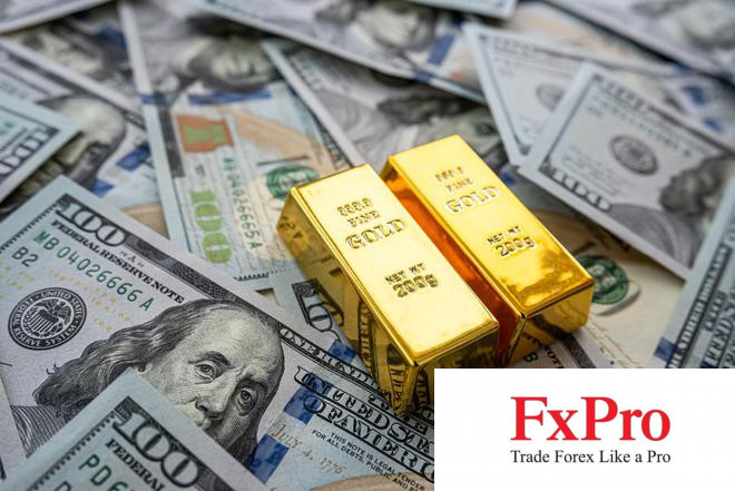 Giá vàng tiến sát ngưỡng 3,000 USD/Ounce, được thúc đẩy bởi nhu cầu mạnh mẽ và lo ngại về thuế quan