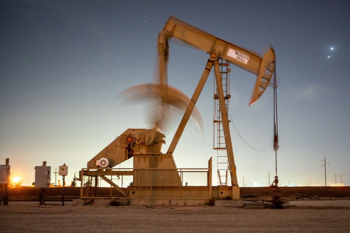 Vì sao quyết định tăng sản lượng của OPEC có thể ổn định giá xăng dầu trong bối cảnh thuế quan mới?
