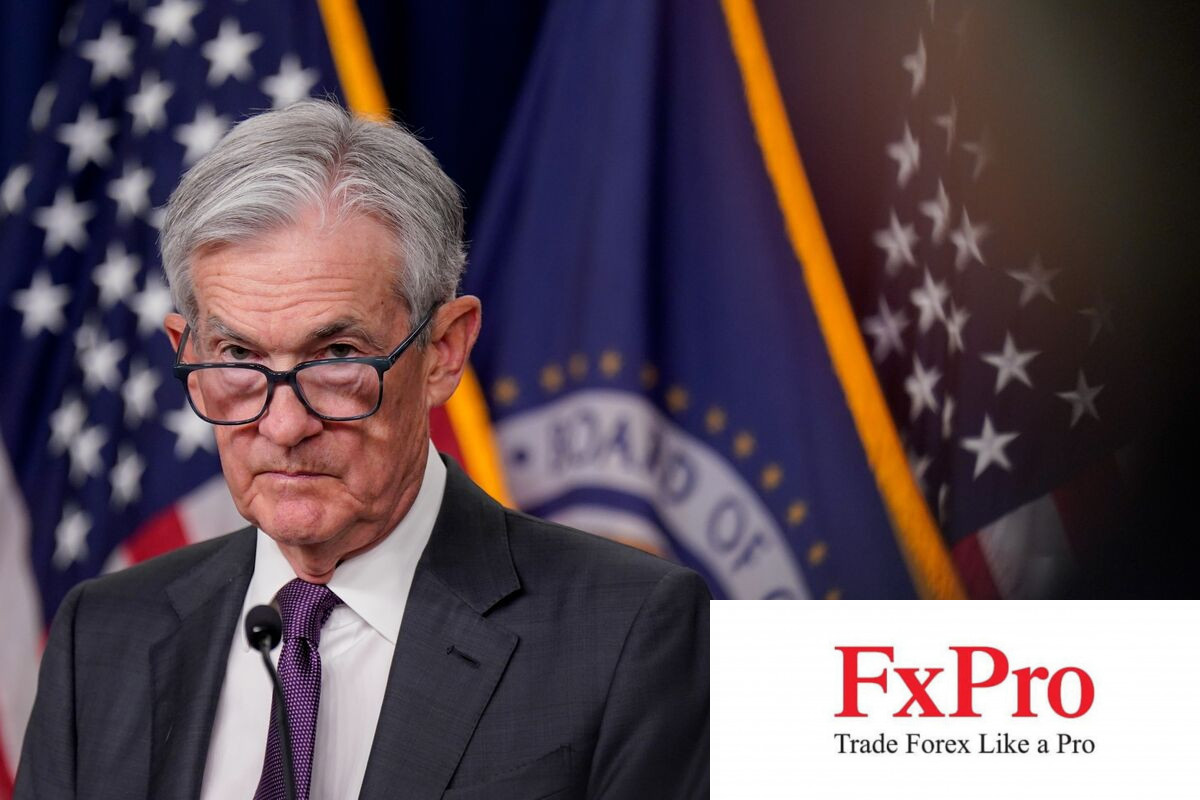 Chủ tịch Fed Powell giảm nhẹ lo ngại về tăng trưởng kinh tế, xem thuế quan chỉ là vấn đề "tạm thời"
