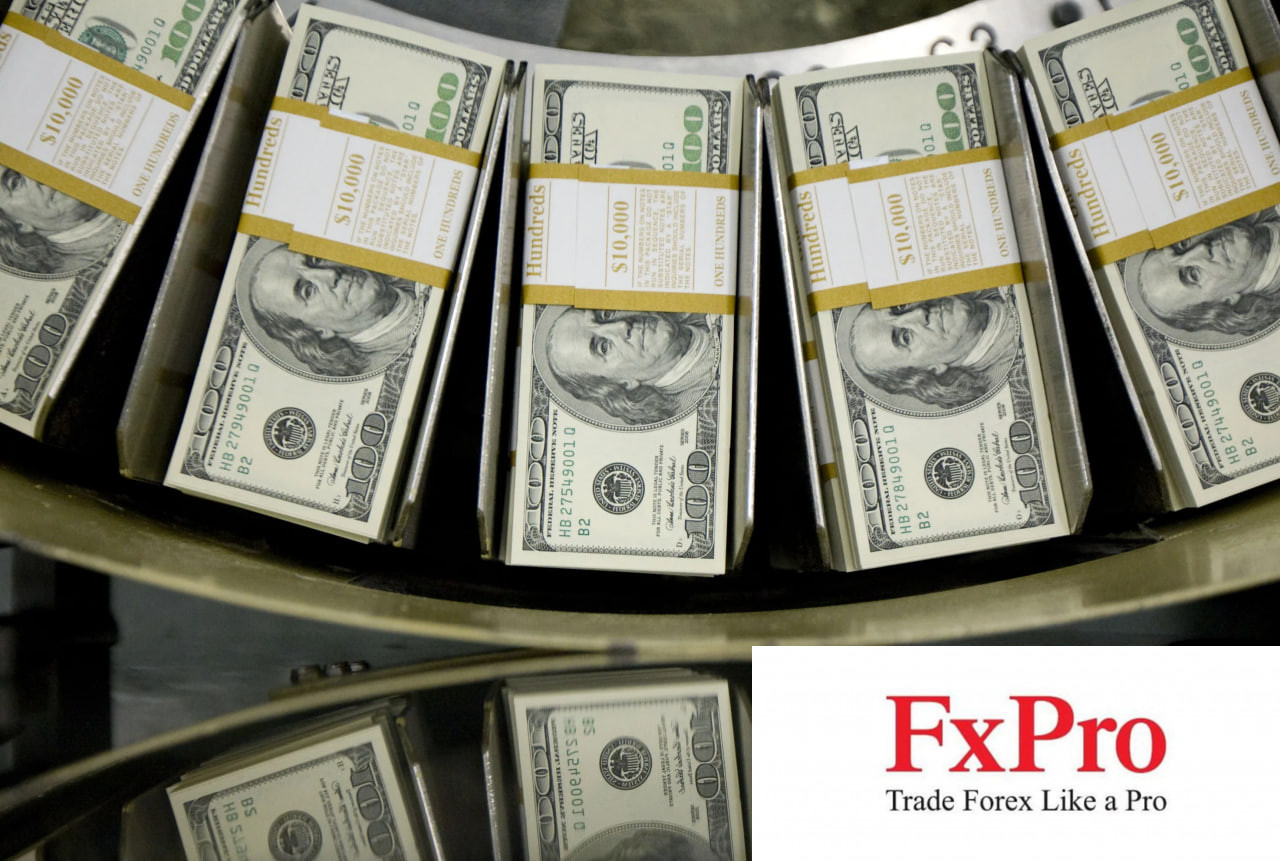 Nhu cầu tài trợ bằng đồng USD tăng mạnh do lo ngại rủi ro tài chính toàn cầu