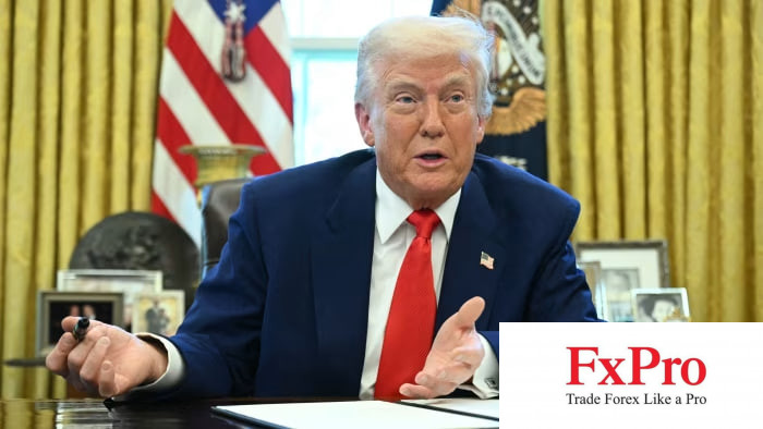 Khi thị trường 'bẻ lái' Nhà Trắng: Donald Trump và rạn nứt trong trật tự thương mại toàn cầu