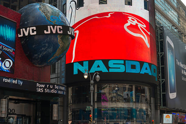 Nasdaq đạt đỉnh lịch sử mới, thị trường chứng khoán toàn cầu chuyển từ lo ngại sang hưng phấn Nasdaq đạt đỉnh lịch sử mới, thị trường chứng khoán toàn cầu chuyển từ lo ngại sang hưng phấn
